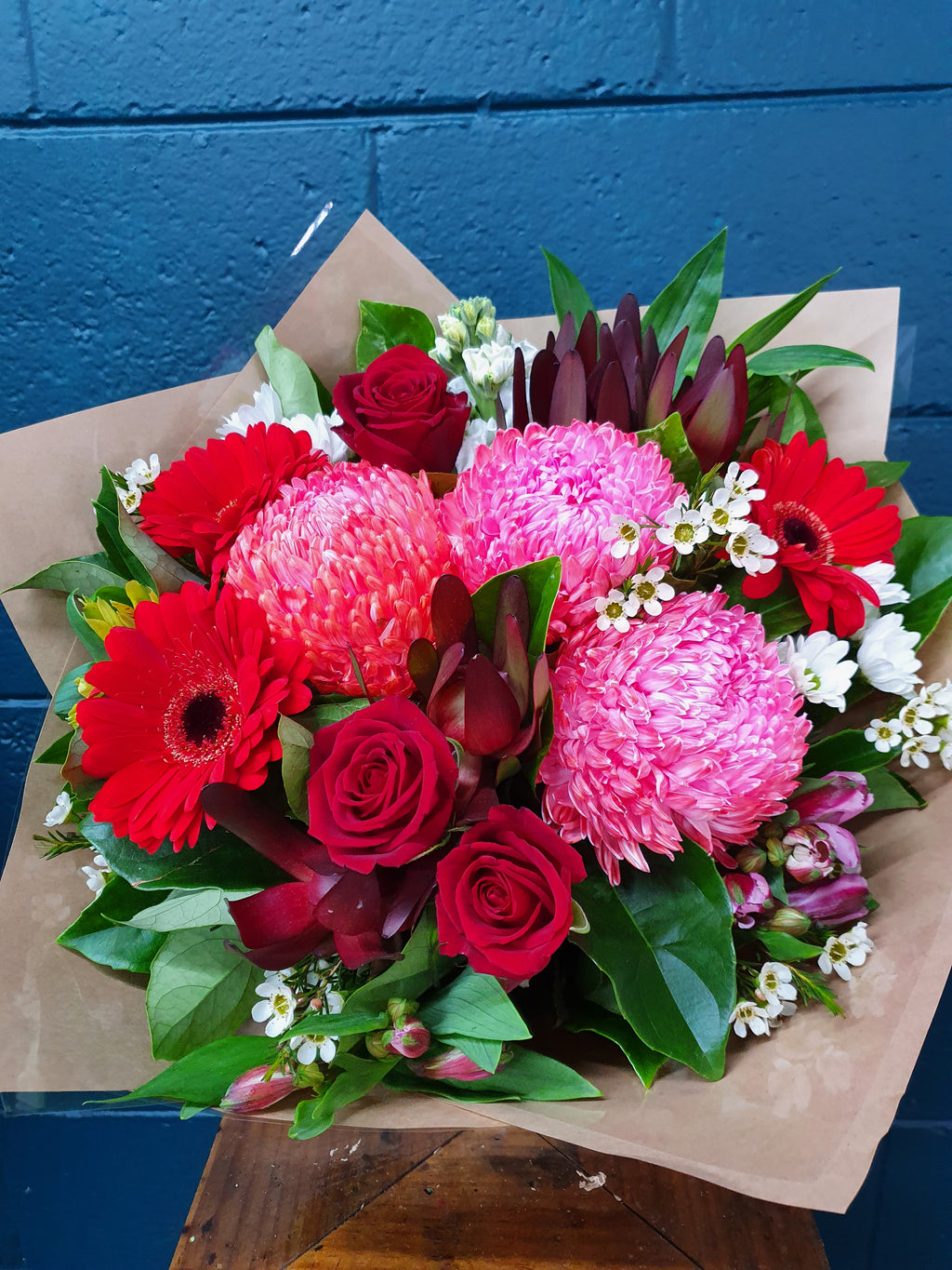 #B12# CLUSTER STYLE BOUQUET
